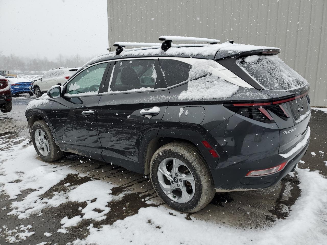 2022 Hyundai Tucson - Image 2