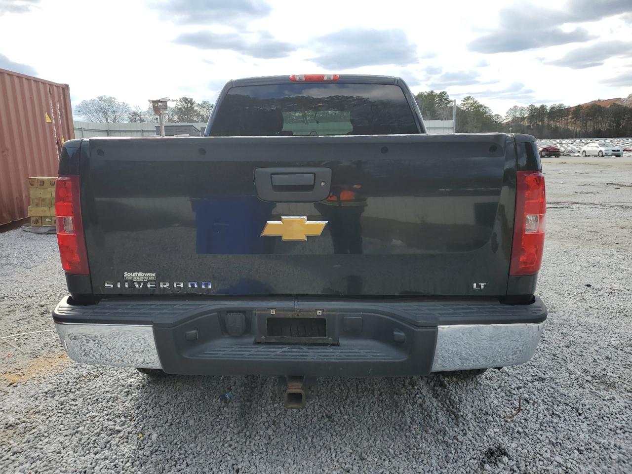2013 Chevrolet Silverado - Image 6
