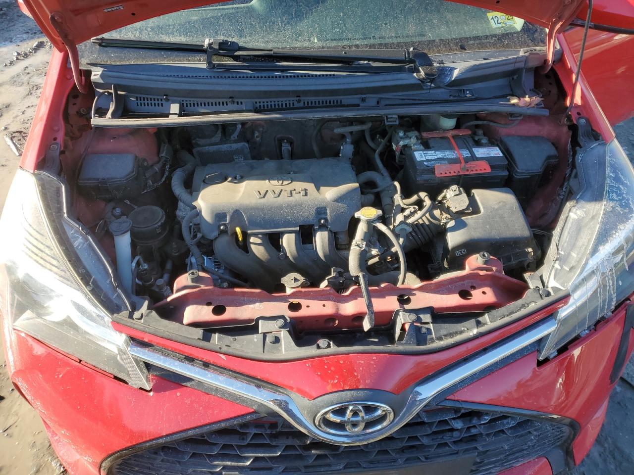 2015 Toyota Yaris - Image 13