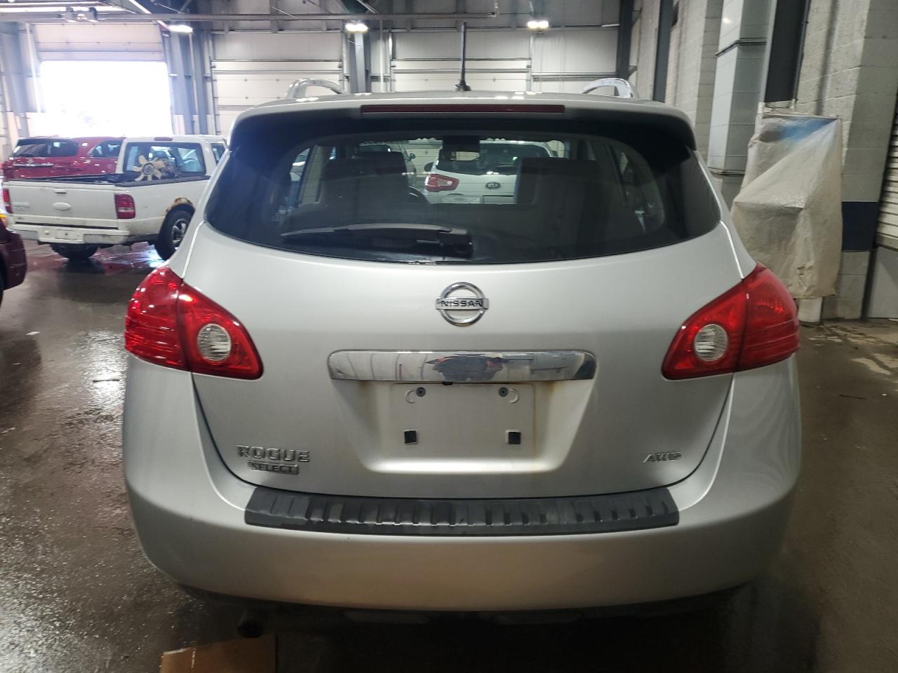 2014 Nissan Rogue - Image 6