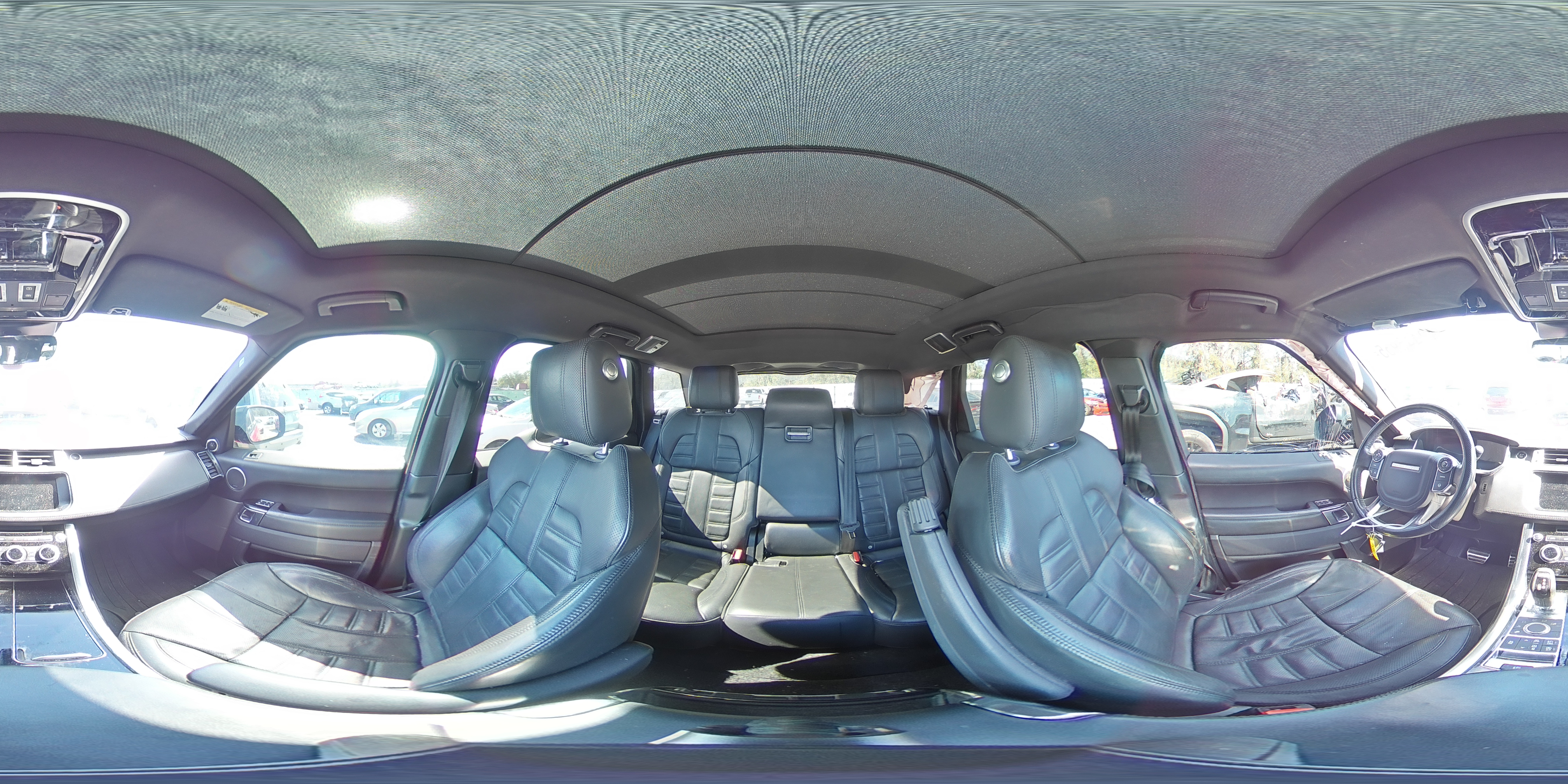 2017 Land Rover Range Rover - Image 14