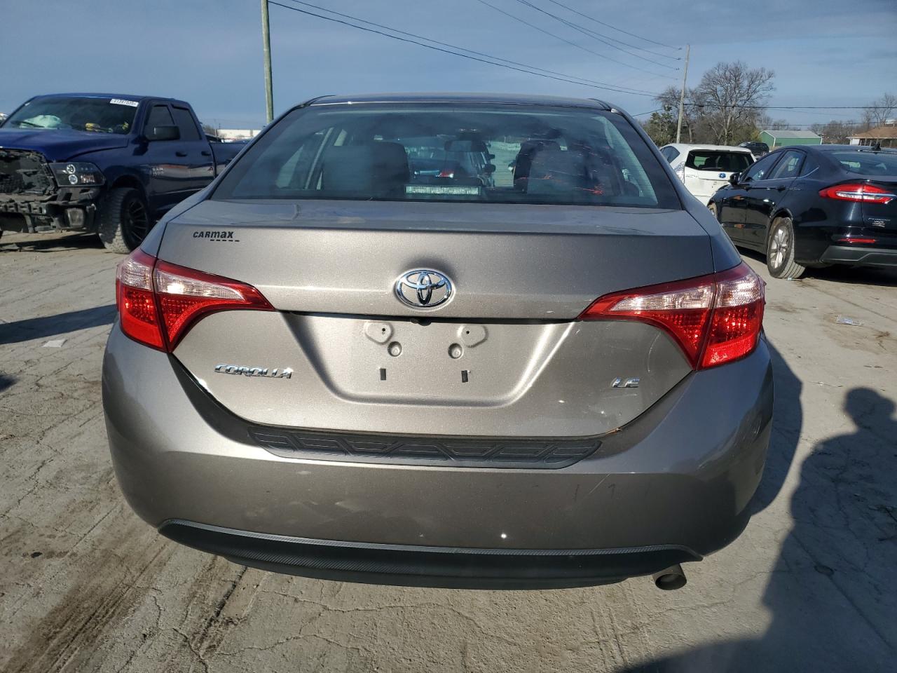 VIN 2T1BURHE1JC039169 2018 TOYOTA COROLLA no.6