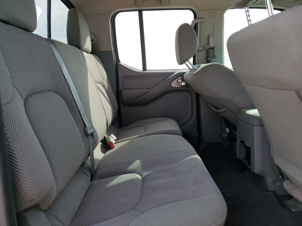 2019 Nissan Navara (Frontier) - Image 10