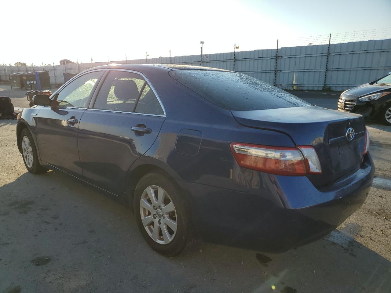 2007 Toyota Camry - Image 2