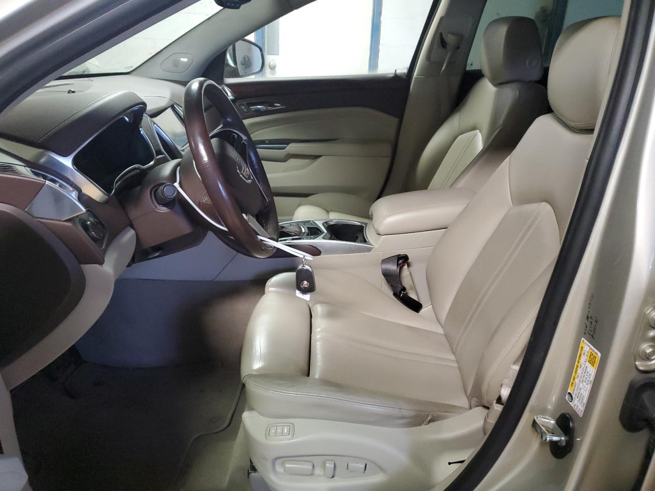 2015 Cadillac SRX - Image 7