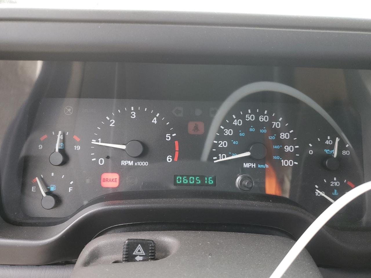 1998 Jeep Wrangler - Image 9