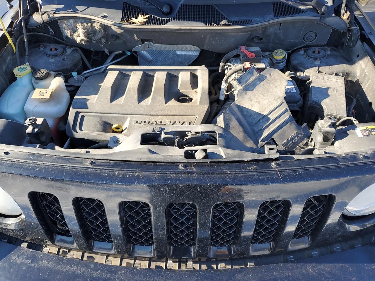 2014 Jeep Liberty (Patriot) - Image 11