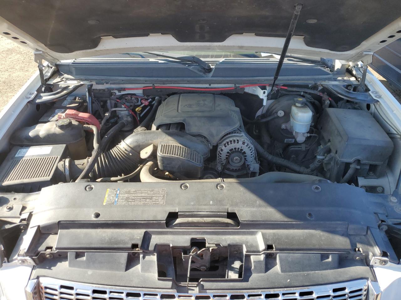 2008 GMC Yukon - Image 13