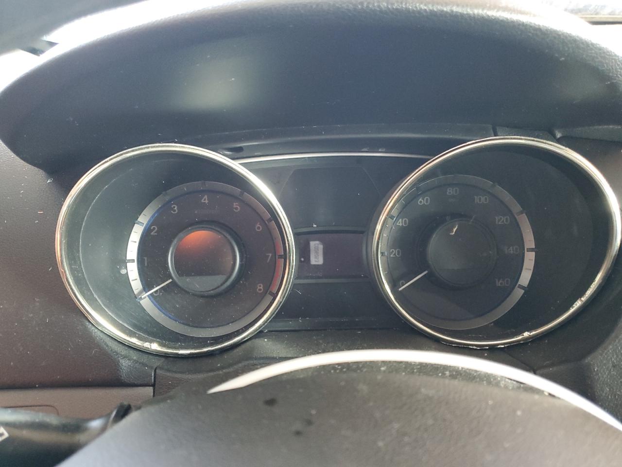 2013 Hyundai Sonata - Image 9