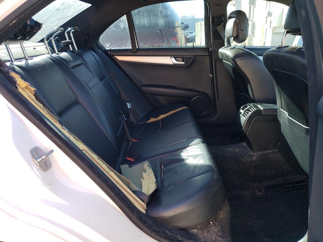 2013 Mercedes-Benz C 250 VIN: WDDGF4HB4DA824177 Lot: 87702385