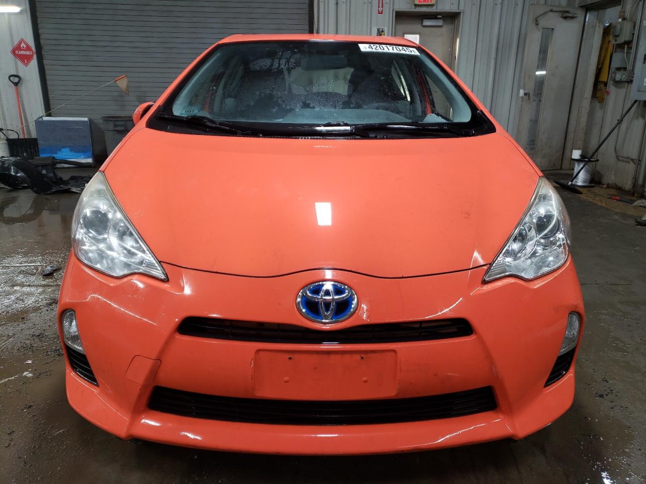 2012 Toyota Prius - Image 5