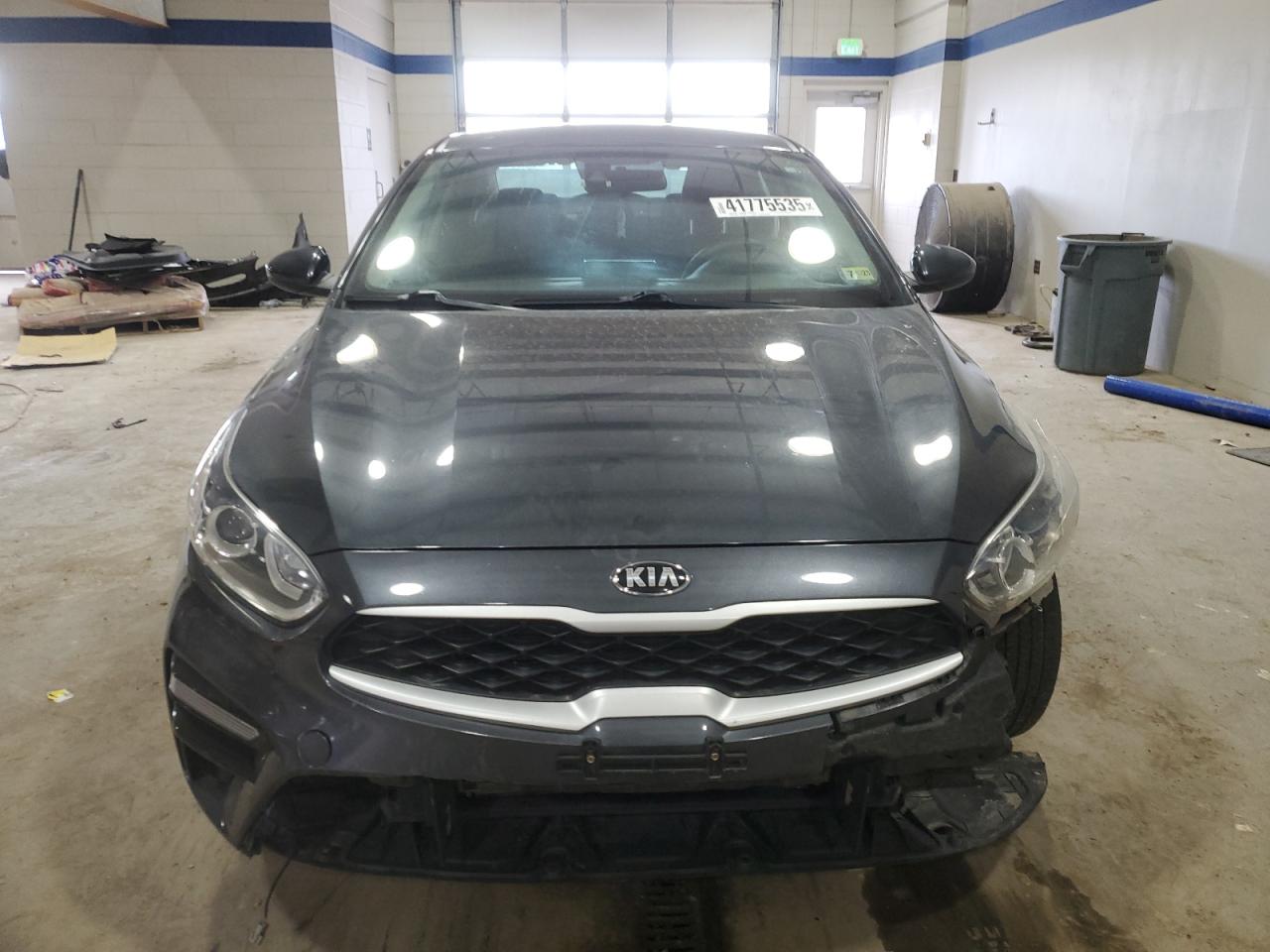 2019 Kia Forte - Image 5