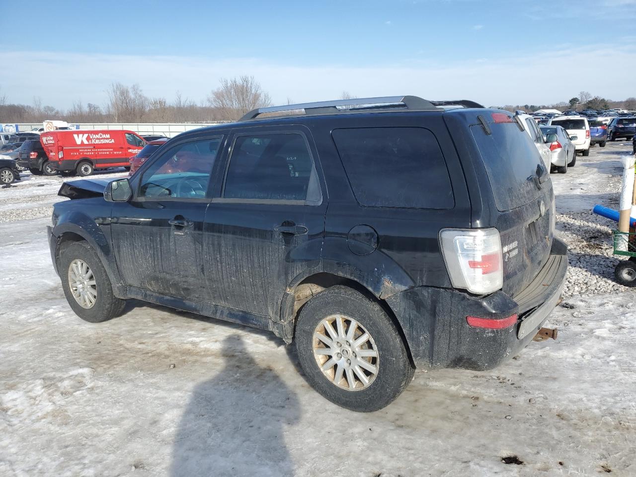 2010 Mercury Mariner - Image 2