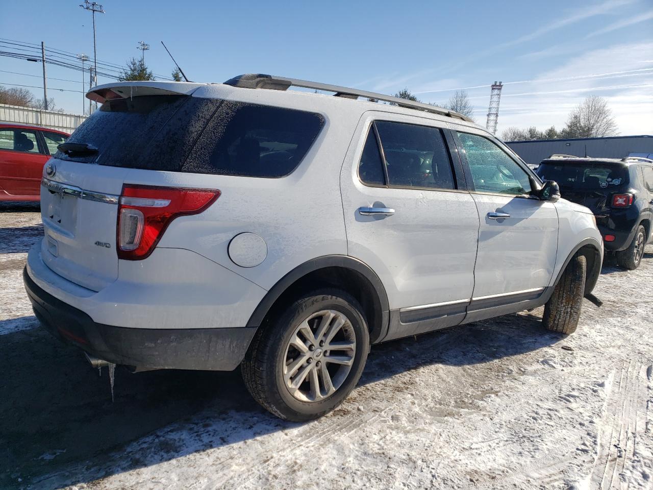 2015 Ford Explorer - Image 3