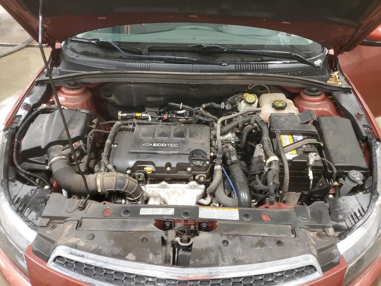 2013 Chevrolet Cruze - Image 11