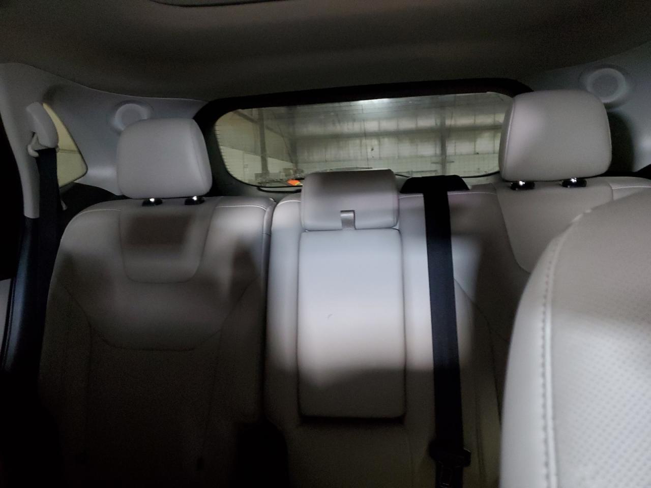 2019 Ford Edge - Image 10