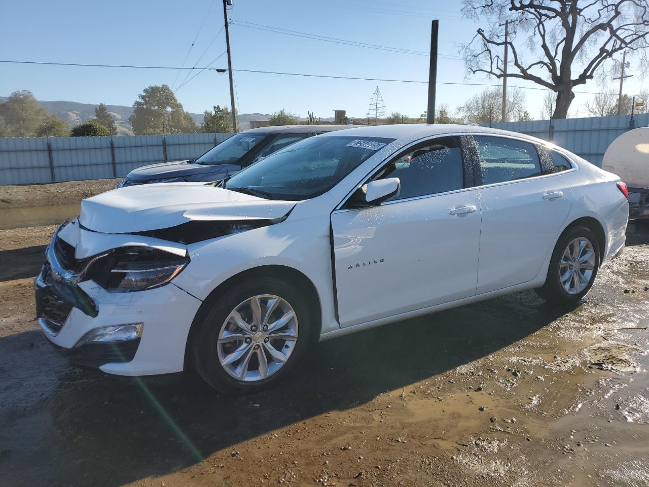 2023 Chevrolet Malibu - Image 1
