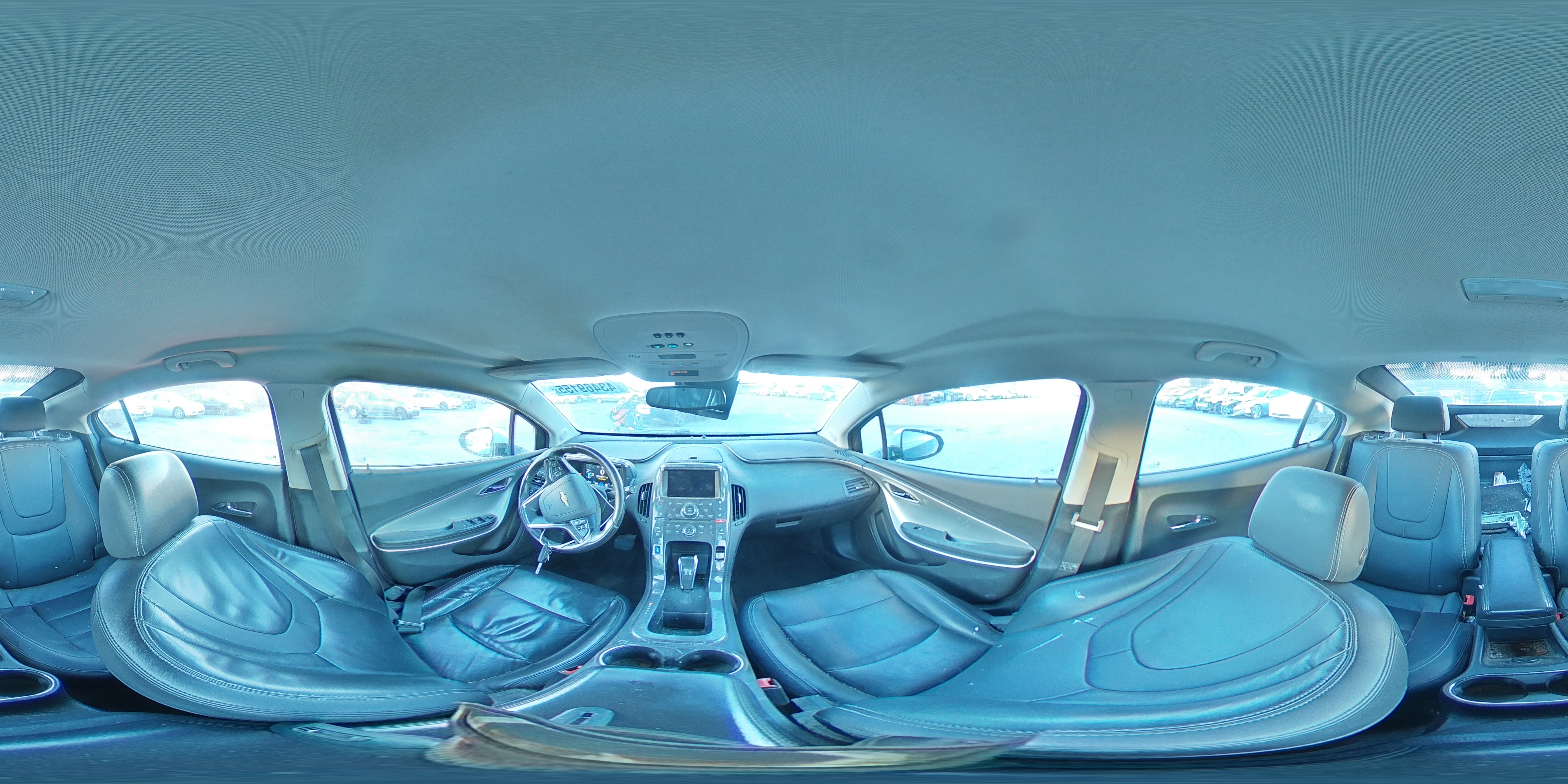 2014 Chevrolet Volt - Image 13