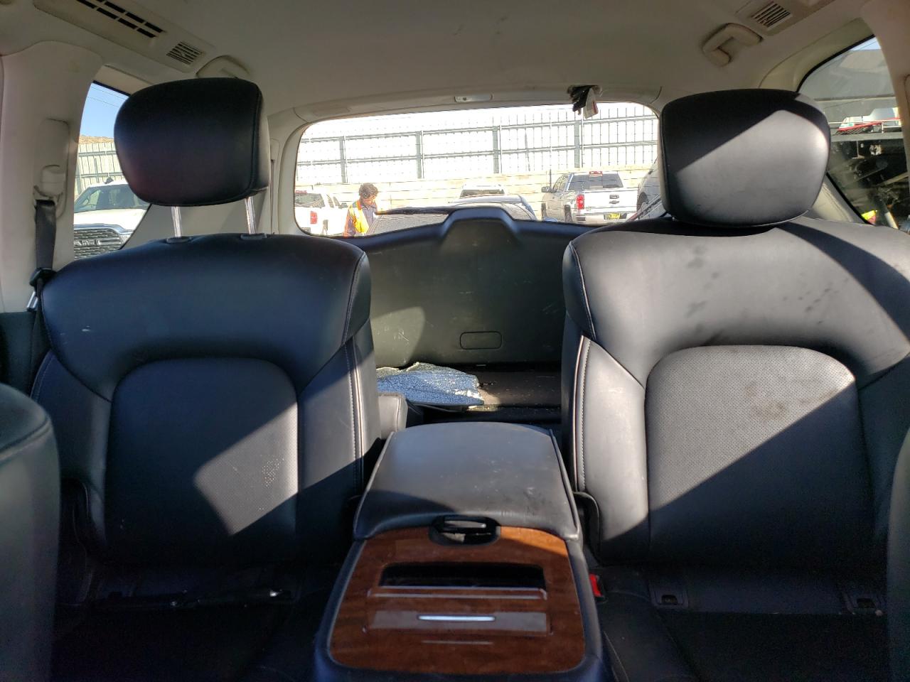 2019 Infiniti QX80 - Image 10