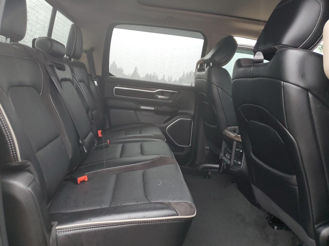 2020 RAM 1500 - Image 10
