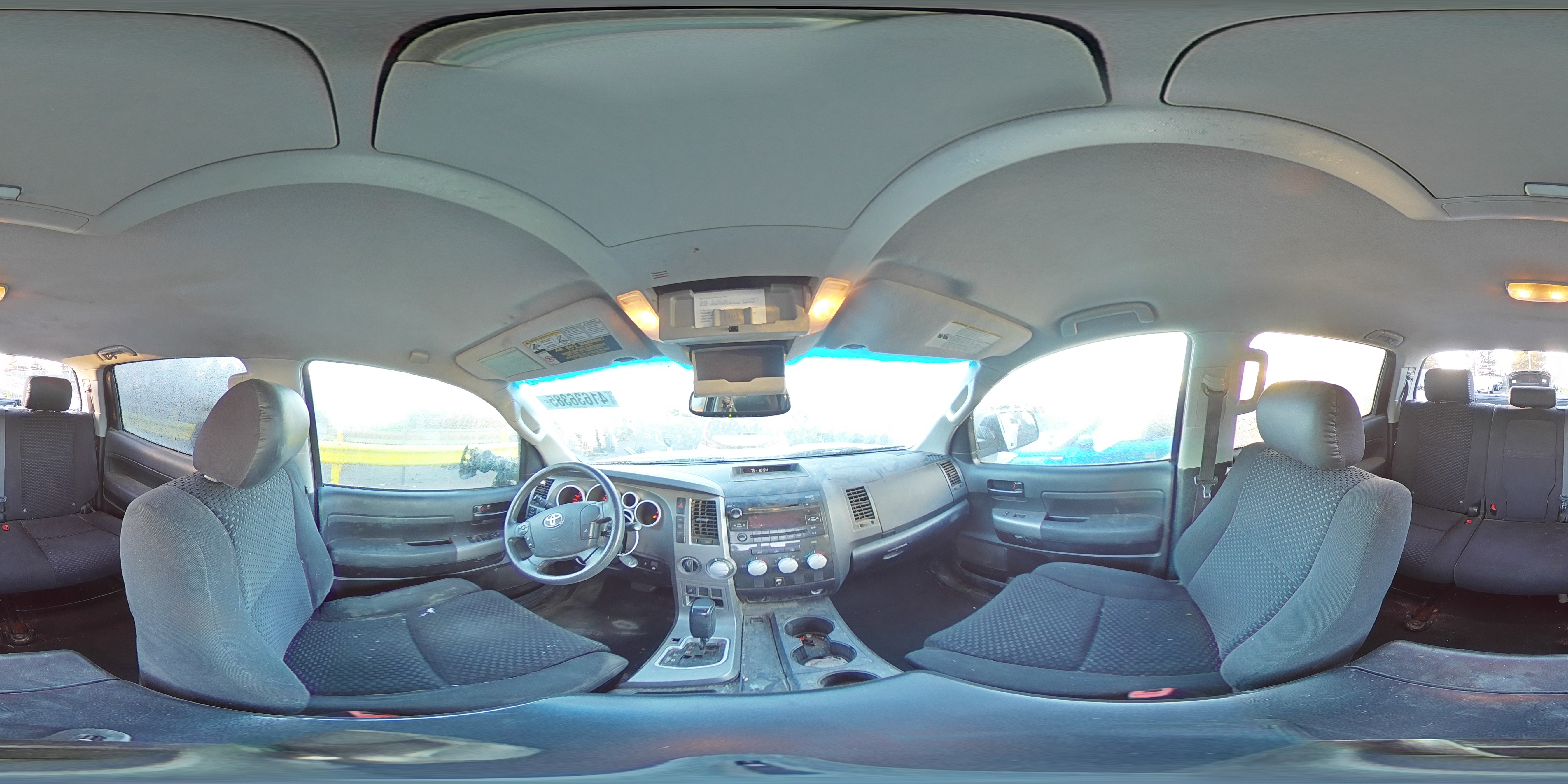2013 Toyota Tundra - Image 13