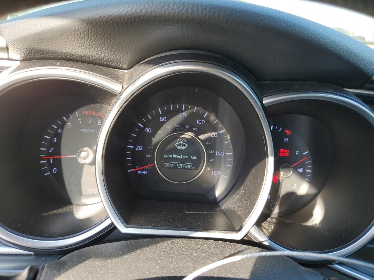 2015 Kia Optima - Image 9
