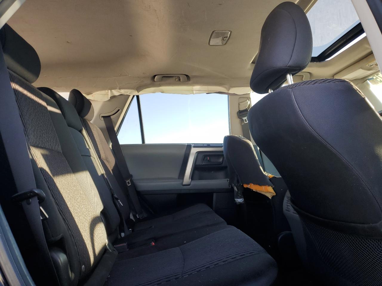 2013 Toyota 4Runner - Image 12