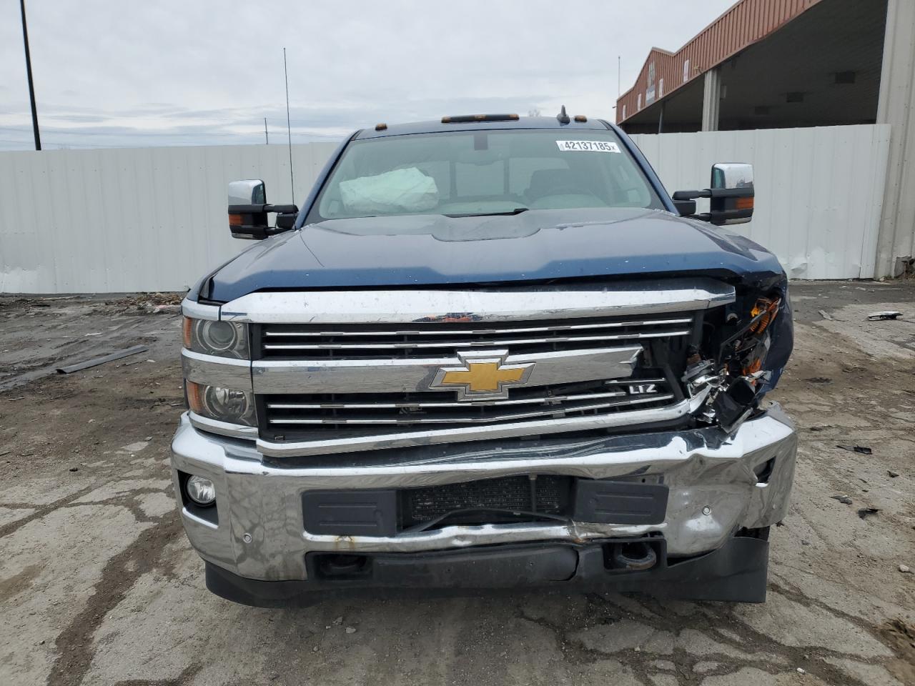2015 Chevrolet Silverado - Image 5