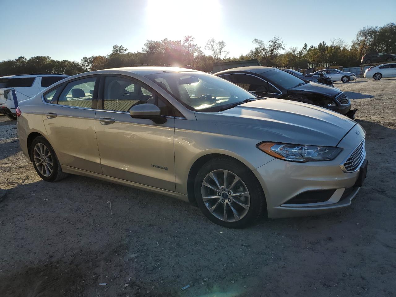 VIN 3FA6P0LU7HR249272 2017 FORD FUSION no.4