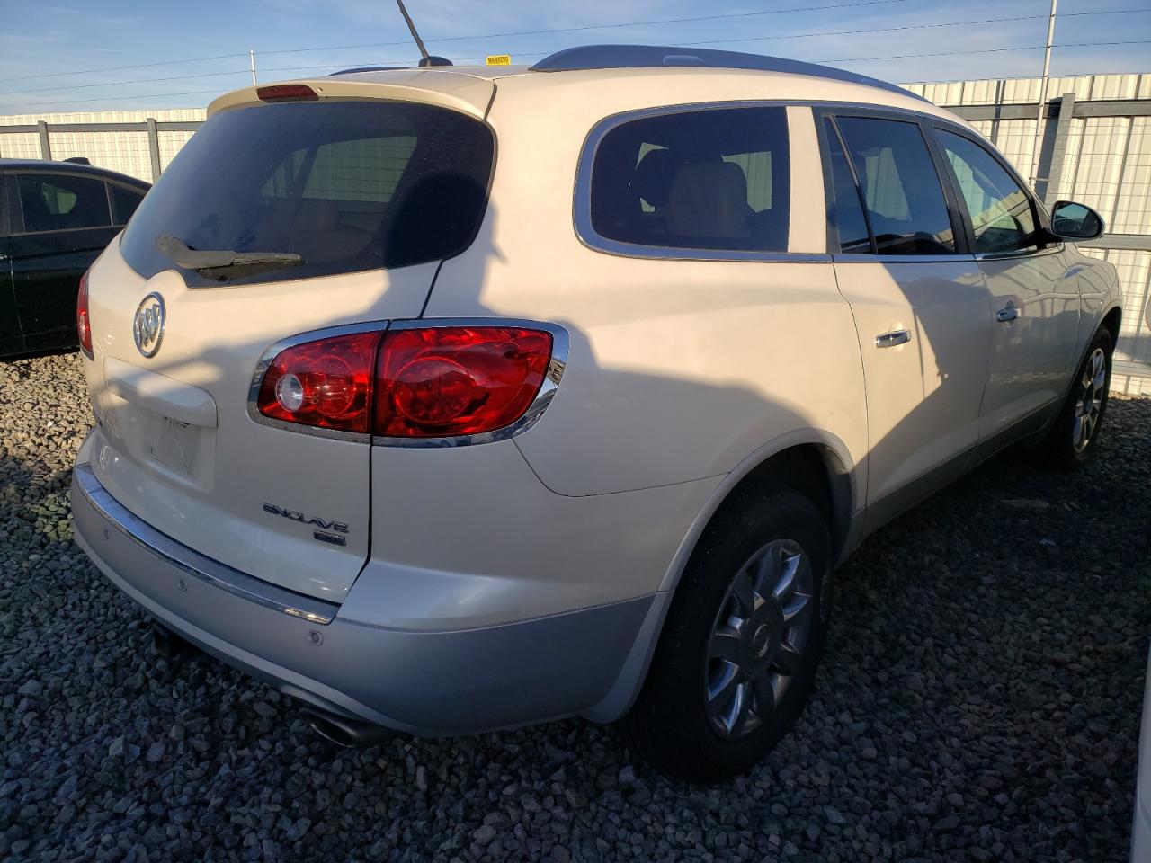 2011 Buick Enclave - Image 3
