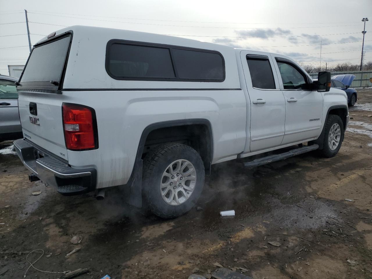 2018 GMC Sierra - Image 3