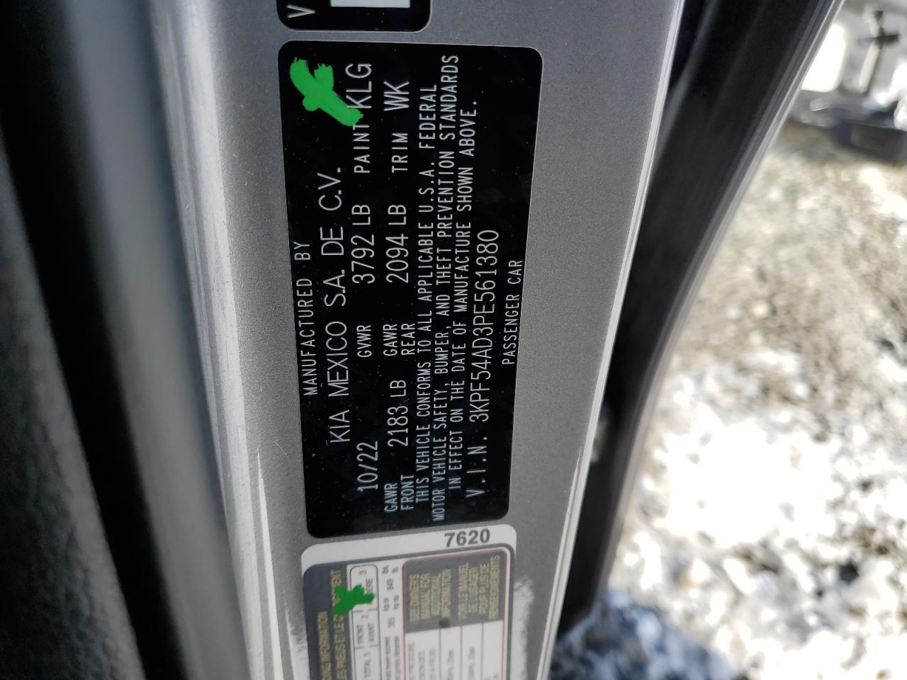 2023 Kia Forte - Image 13