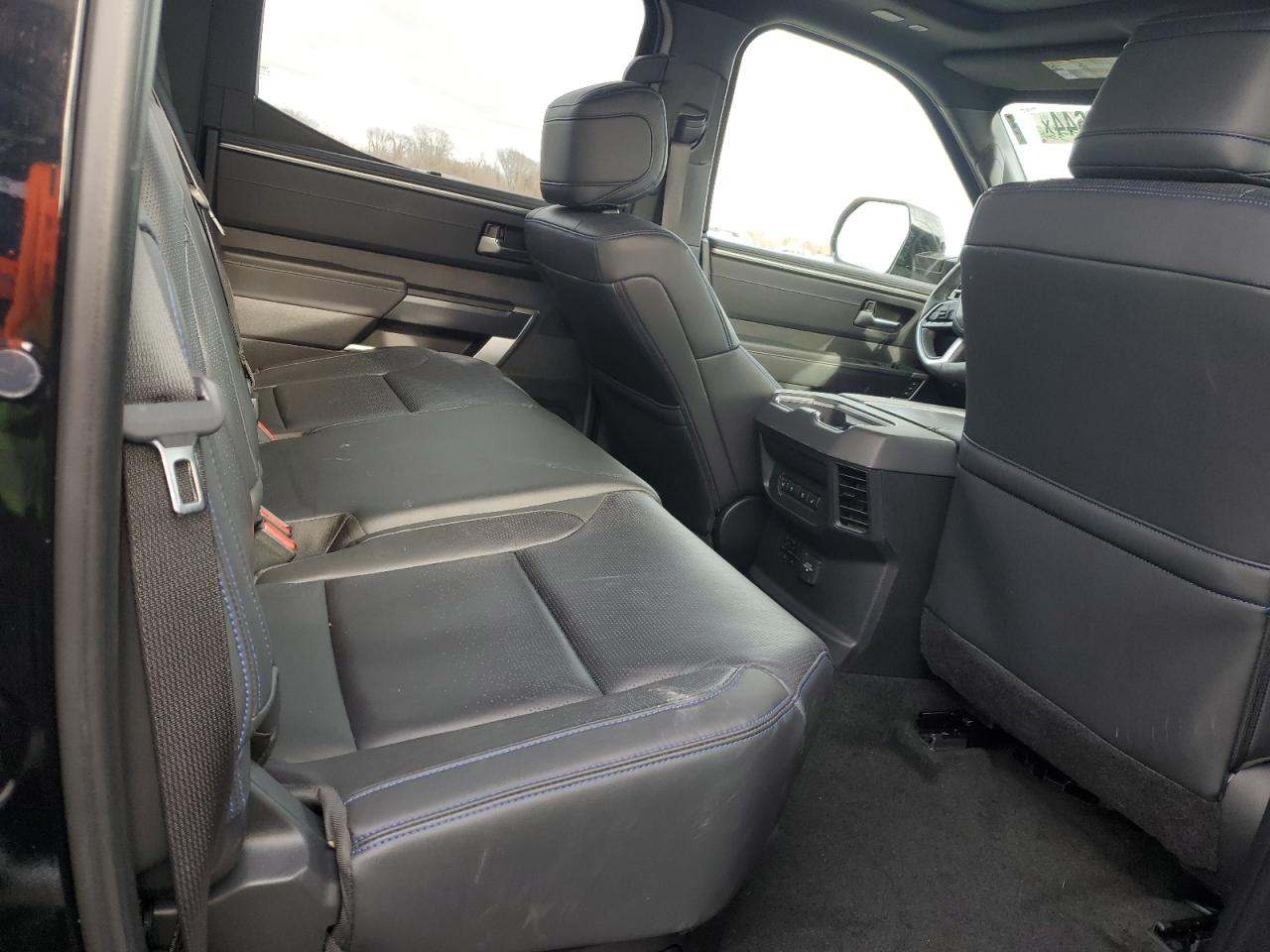 2023 Toyota Tundra - Image 10