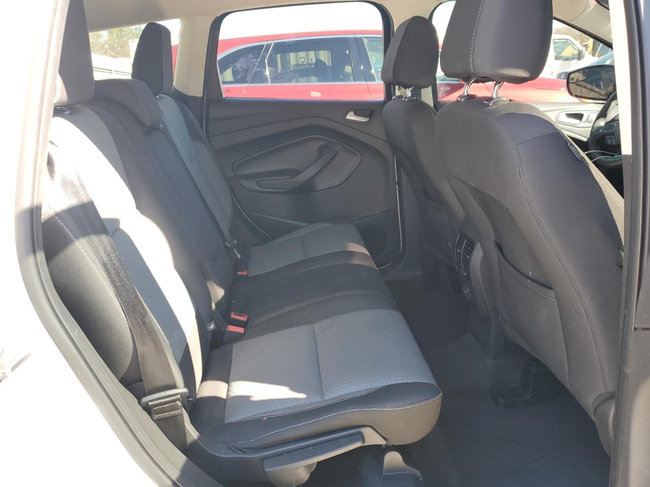 2017 Ford Escape - Image 11