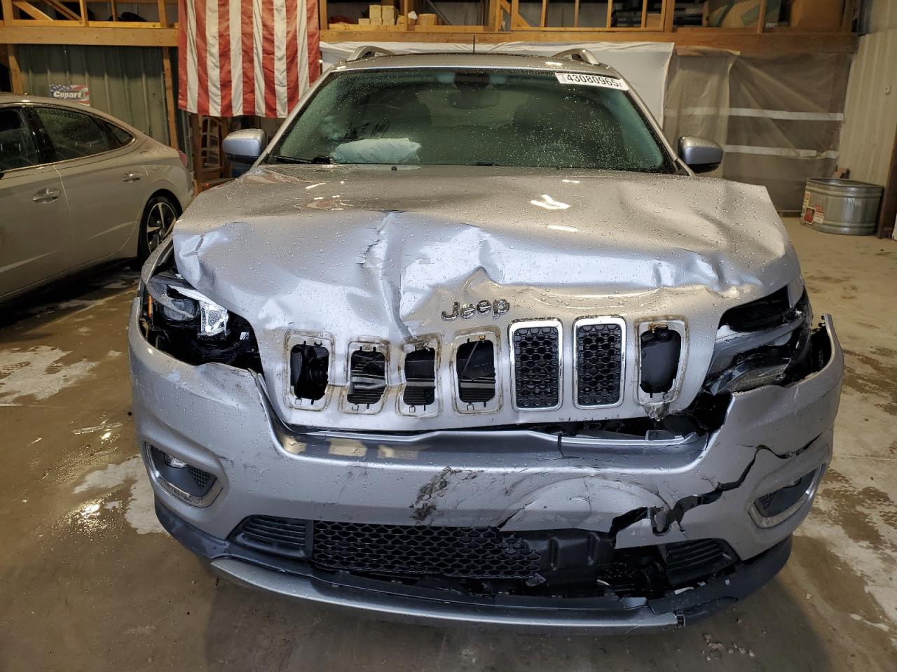 2019 Jeep Grand Cherokee - Image 5