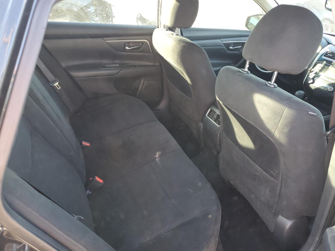 2015 Nissan Altima - Image 10