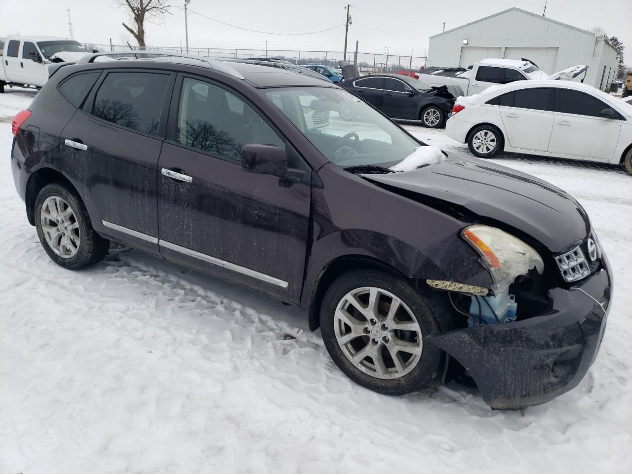 2011 Nissan Rogue - Image 4