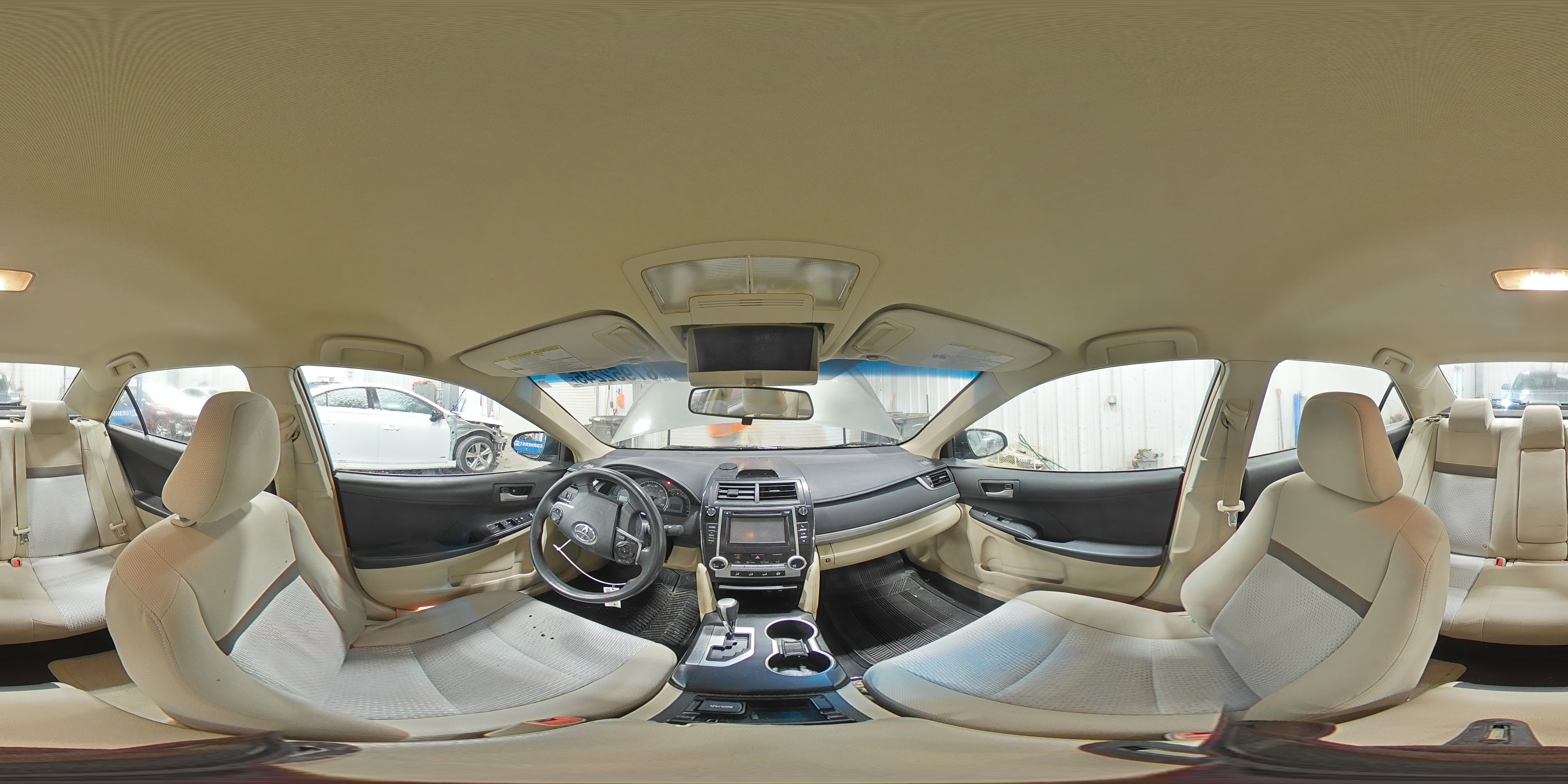 2012 Toyota Camry - Image 14