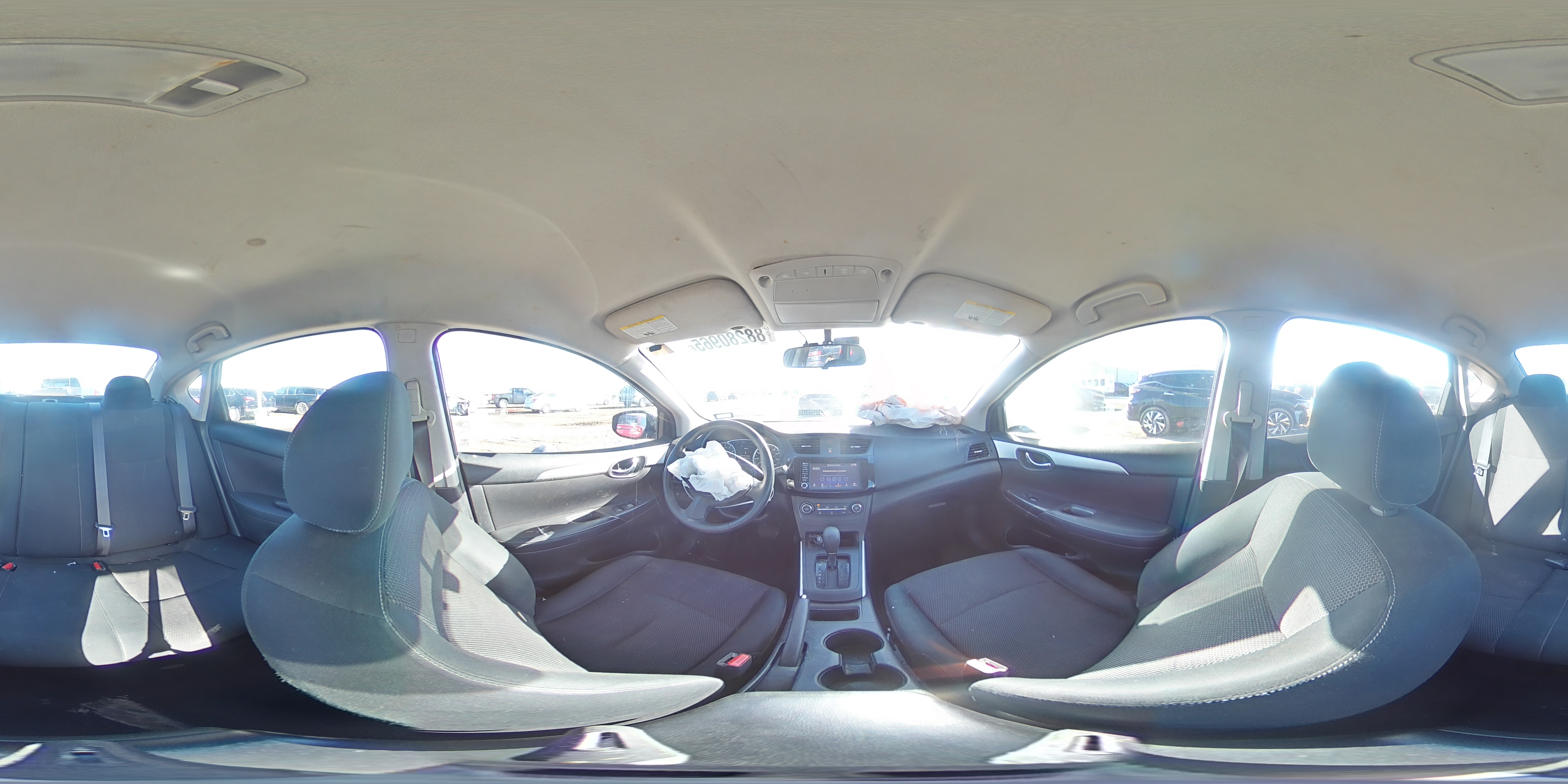2019 Nissan Sentra - Image 12