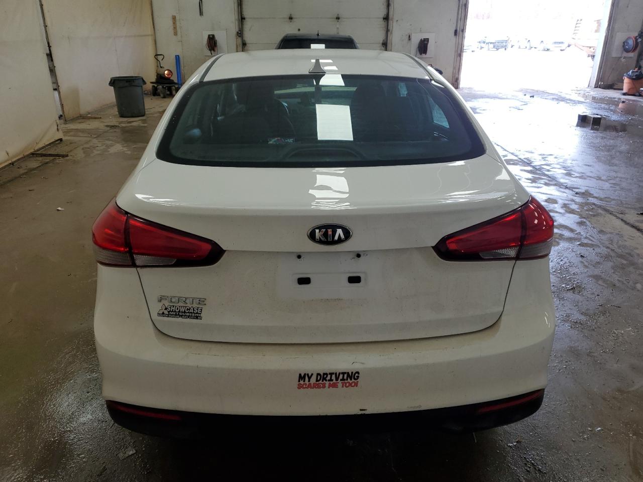 2017 Kia Forte - Image 6