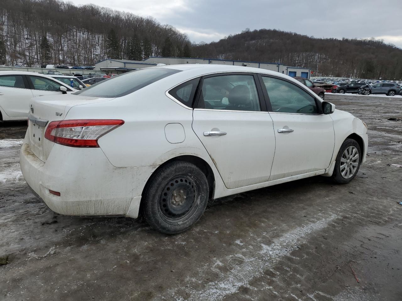 2015 Nissan Sentra - Image 3