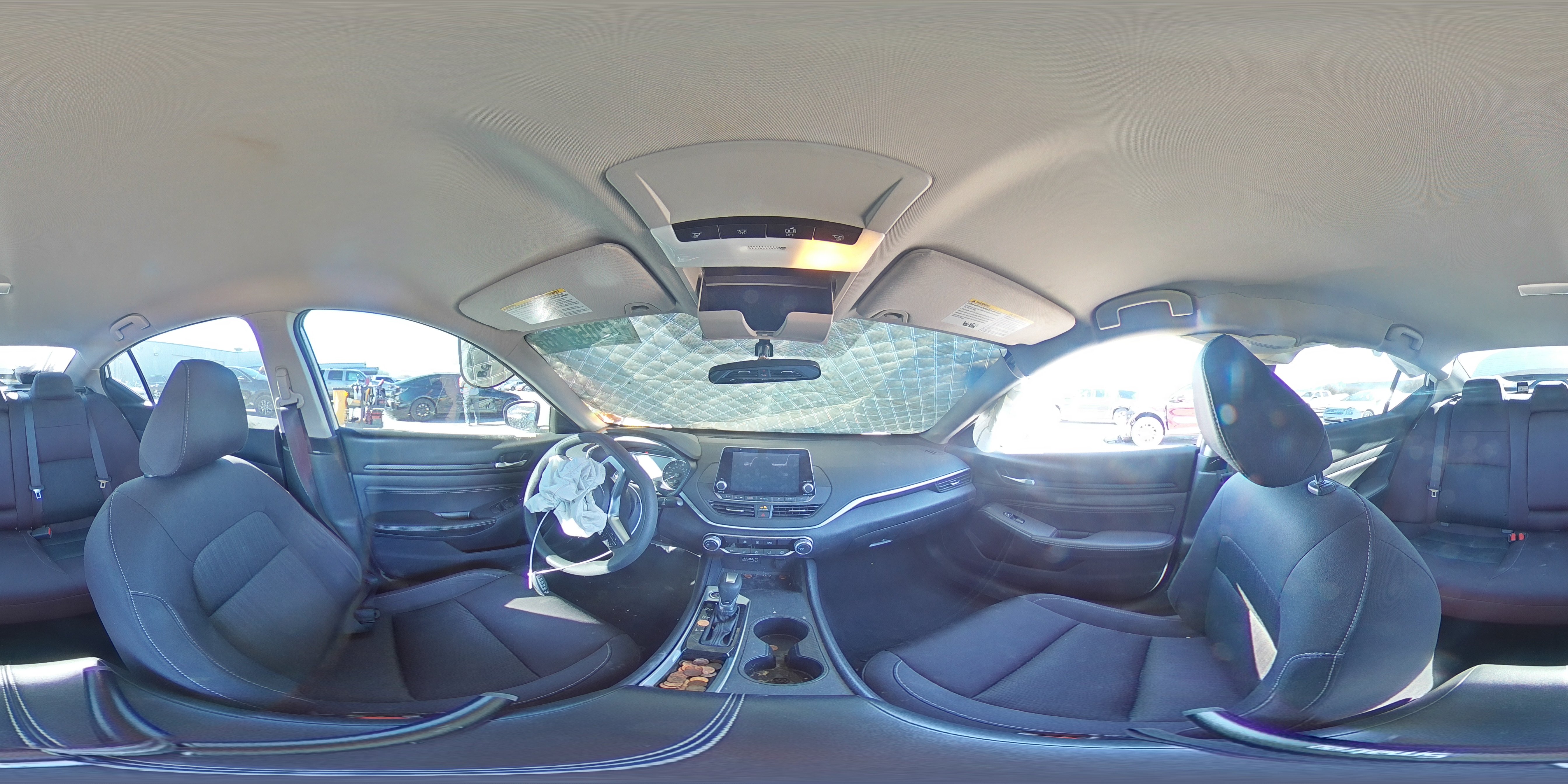2020 Nissan Altima - Image 13