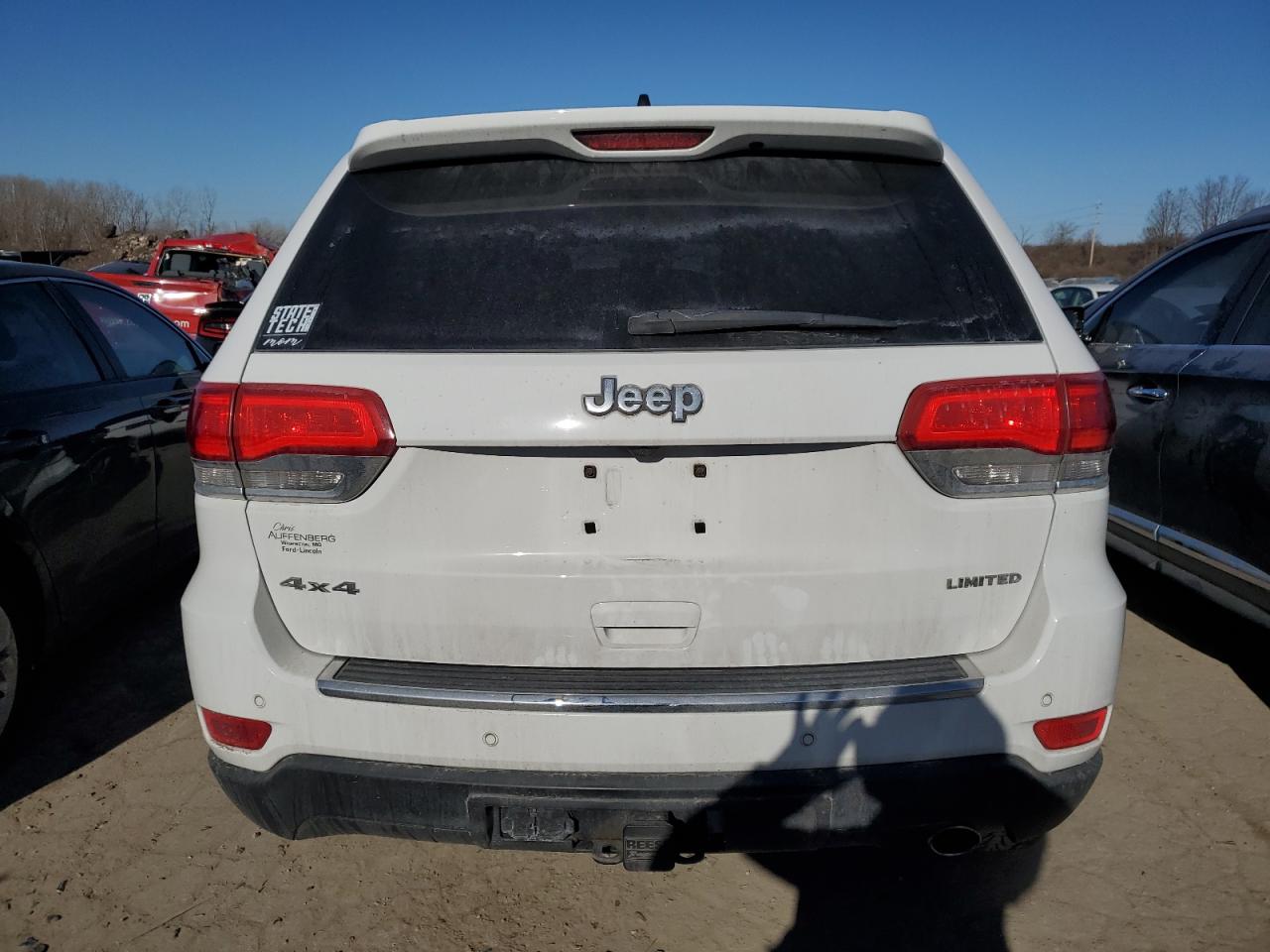 2018 Jeep Grand Cherokee - Image 6