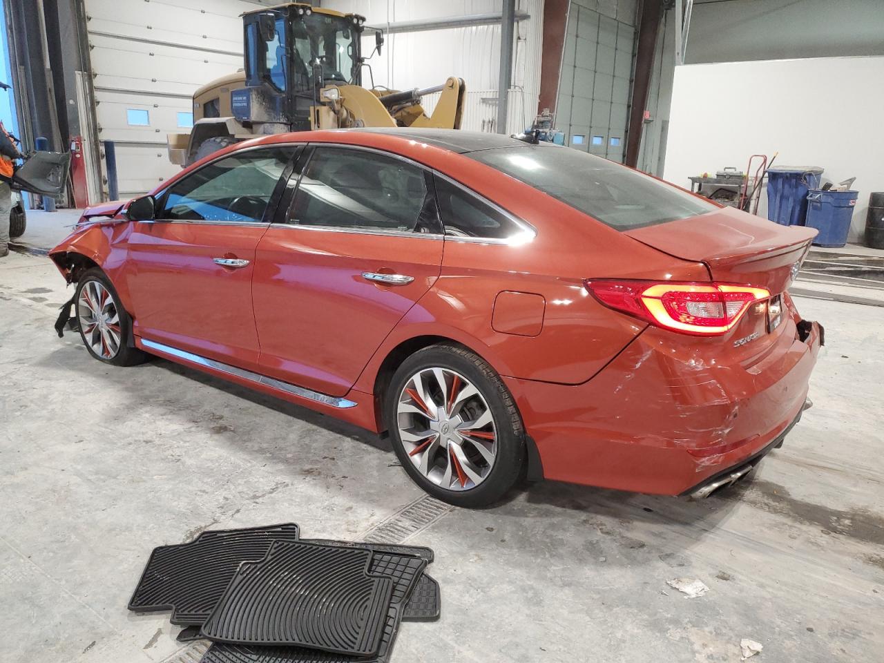 2015 Hyundai Sonata - Image 2