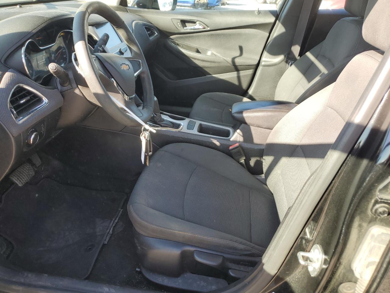 2017 Chevrolet Cruze - Image 7