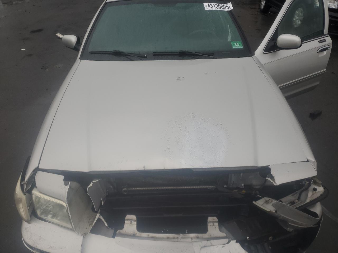2008 Mercury Grand Marquis - Image 11