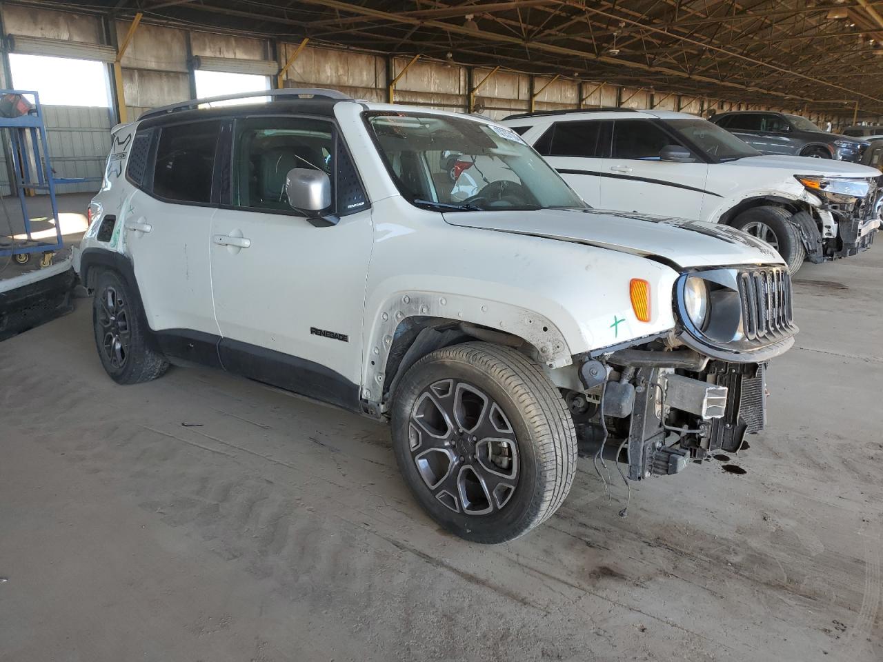 2016 Jeep Renegade - Image 4