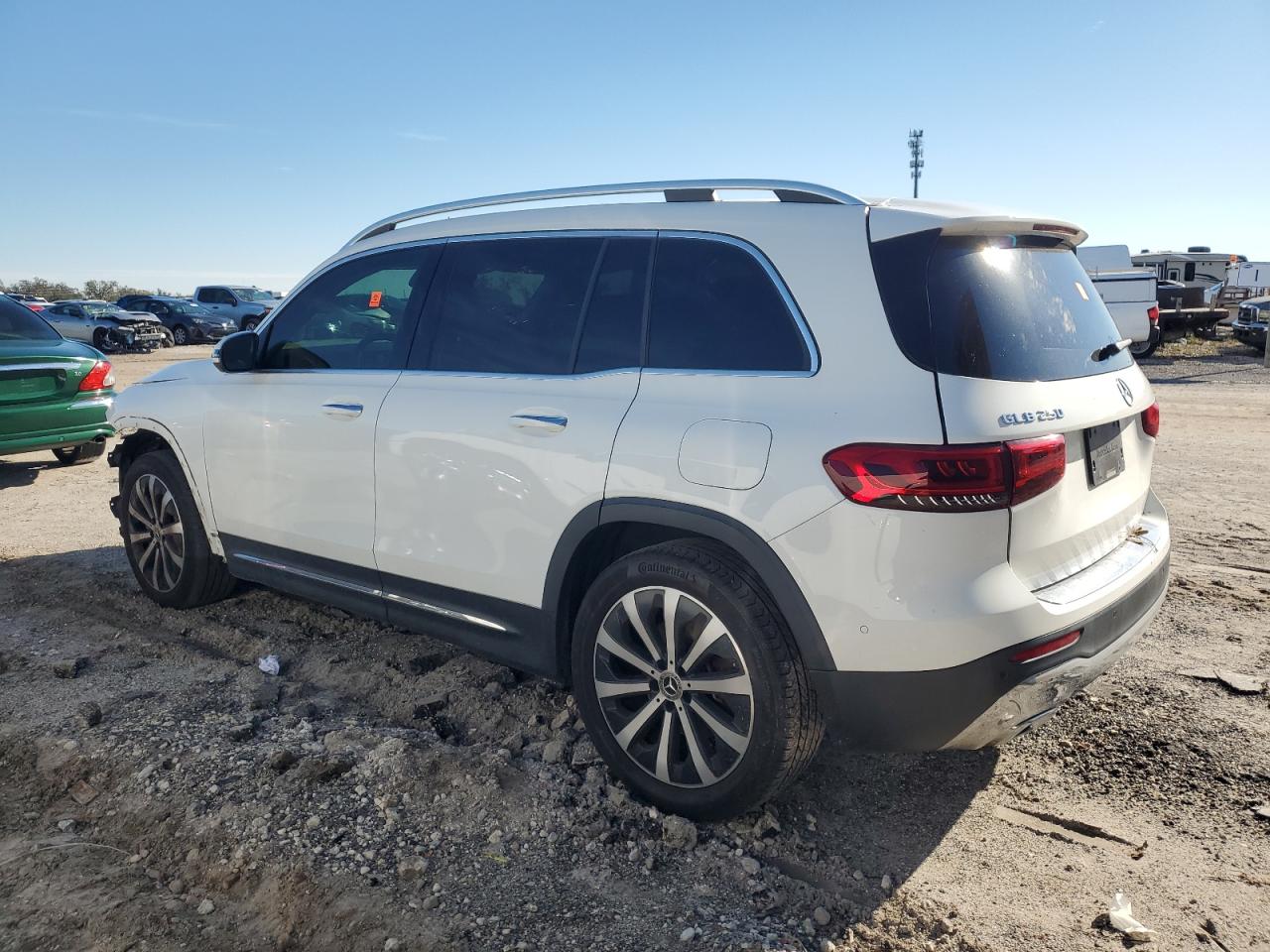 2020 Mercedes-Benz GLB - Image 2