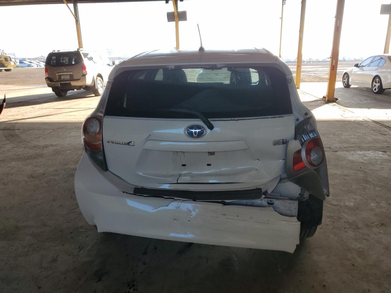 2012 Toyota Prius - Image 6