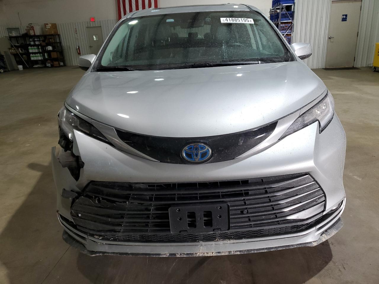 2021 Toyota Sienna - Image 5